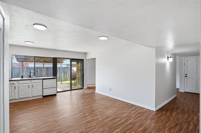 2711 Treeview Drive - Photo 14