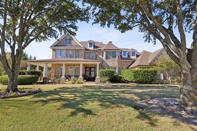 5801 Hathaway Drive - Photo 0