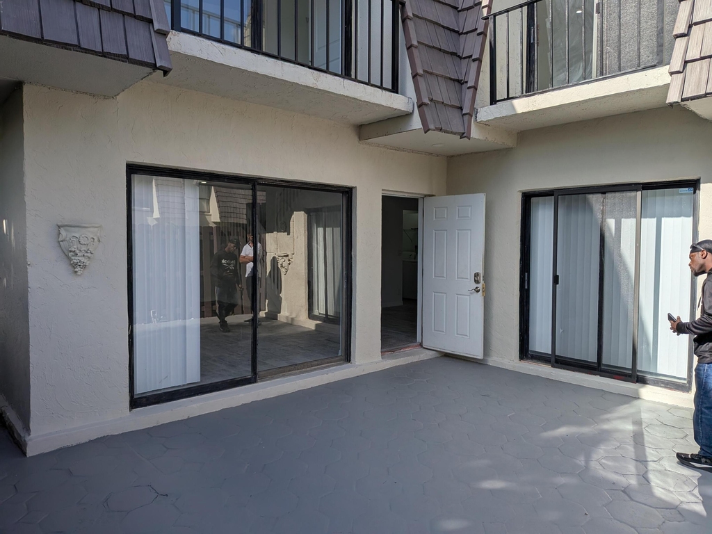 1733 N Congress Avenue - Photo 1