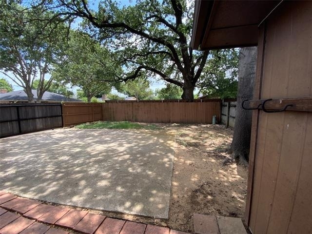 2316 Dalewood Lane - Photo 8