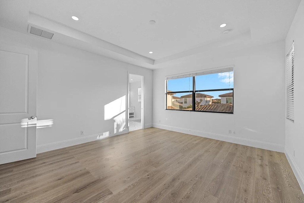 6020 Curie Place - Photo 19