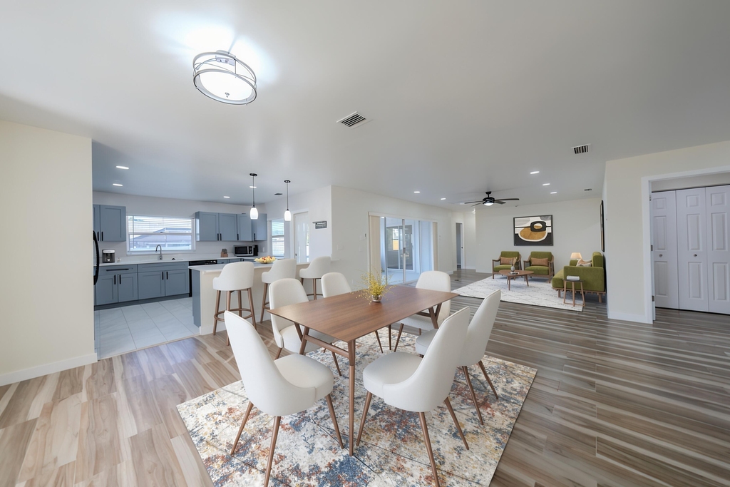 651 Se Degan Drive - Photo 9