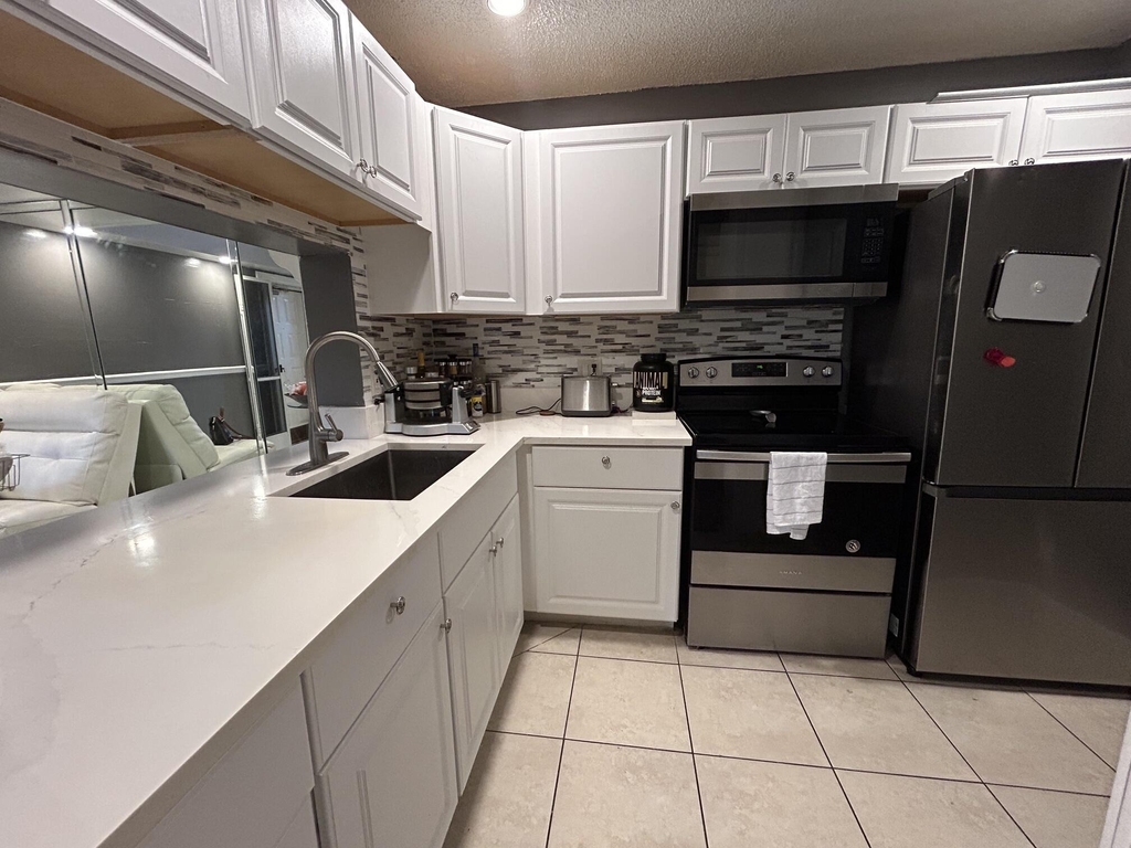 1007 Green Pine Boulevard - Photo 6