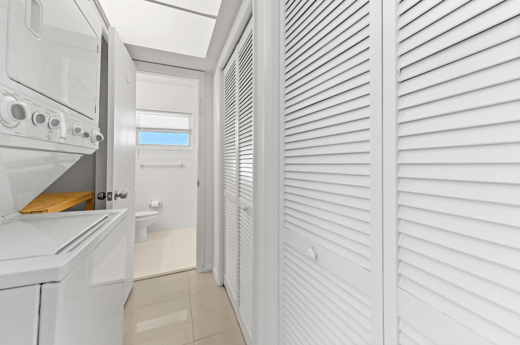 2755 Ne 28th Avenue - Photo 12