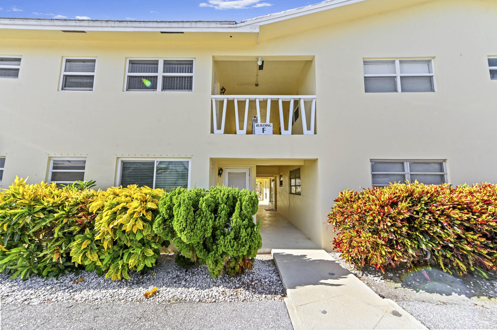 2755 Ne 28th Avenue - Photo 21