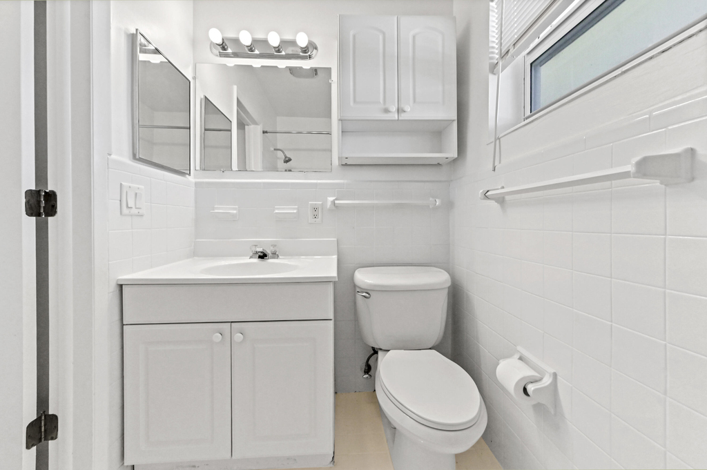 2755 Ne 28th Avenue - Photo 15