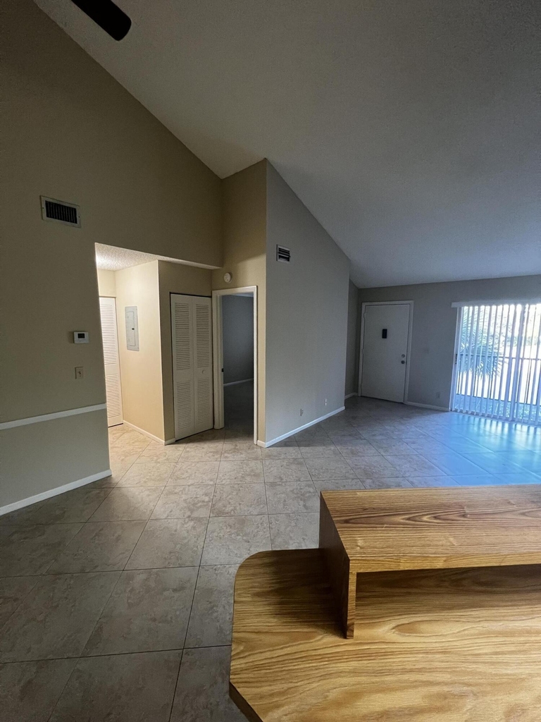 4215 S 57th Avenue - Photo 13