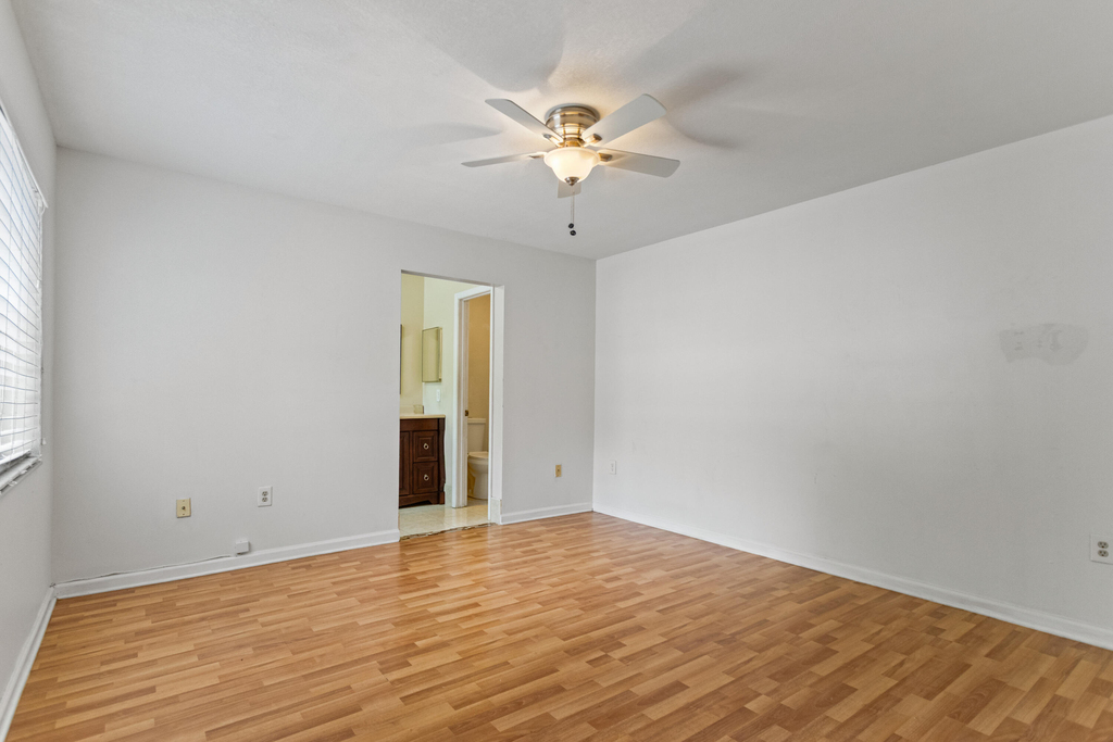 13945 Langley Place - Photo 49