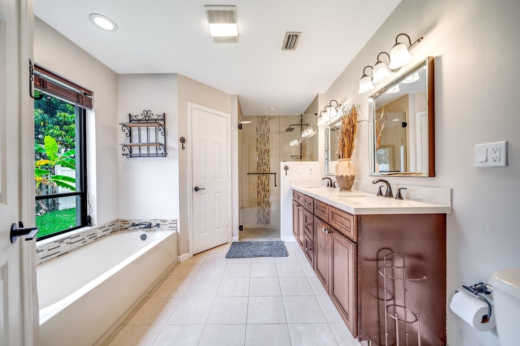 574 Juniper Place - Photo 38
