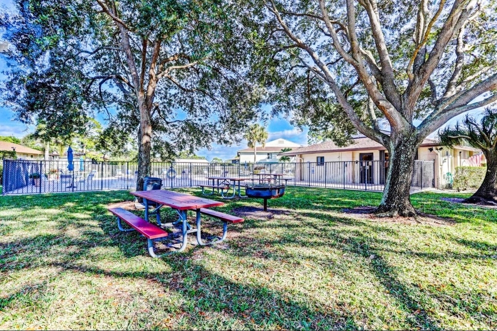 6258 Chasewood Drive - Photo 20