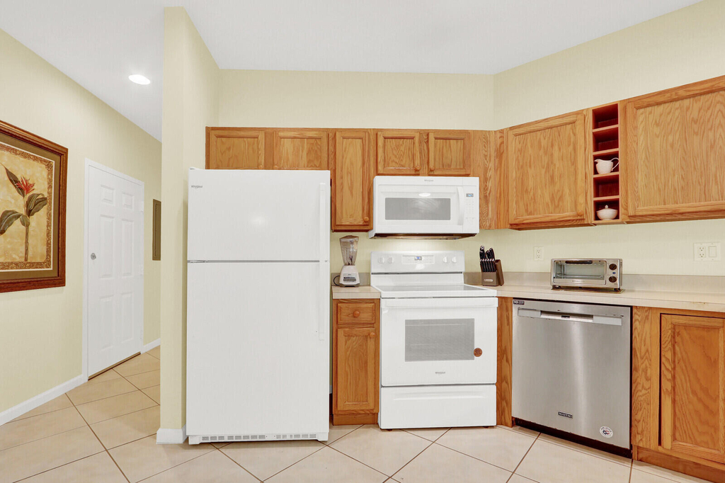 8319 Mulligan Circle - Photo 5