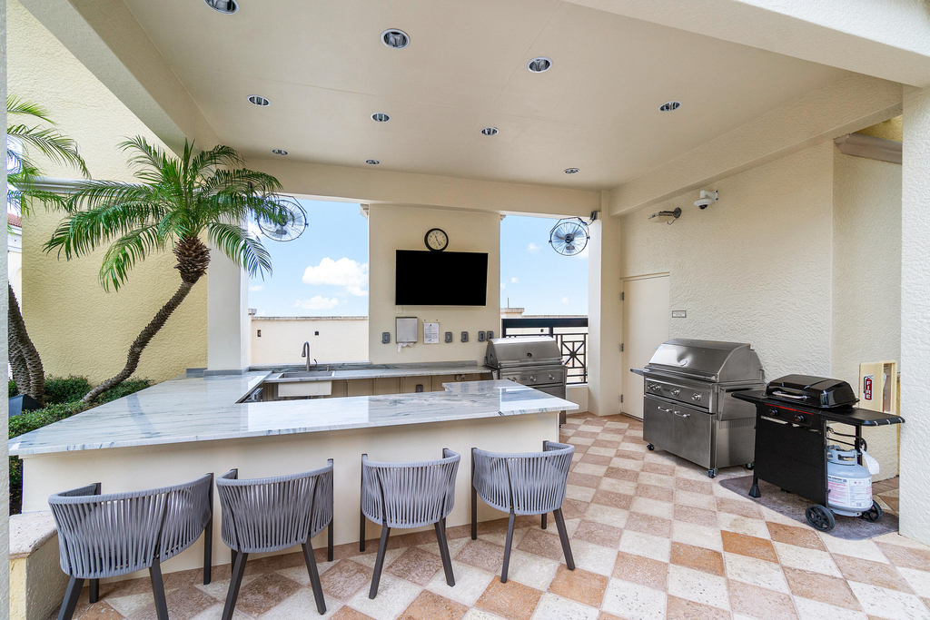 701 S Olive Avenue - Photo 28