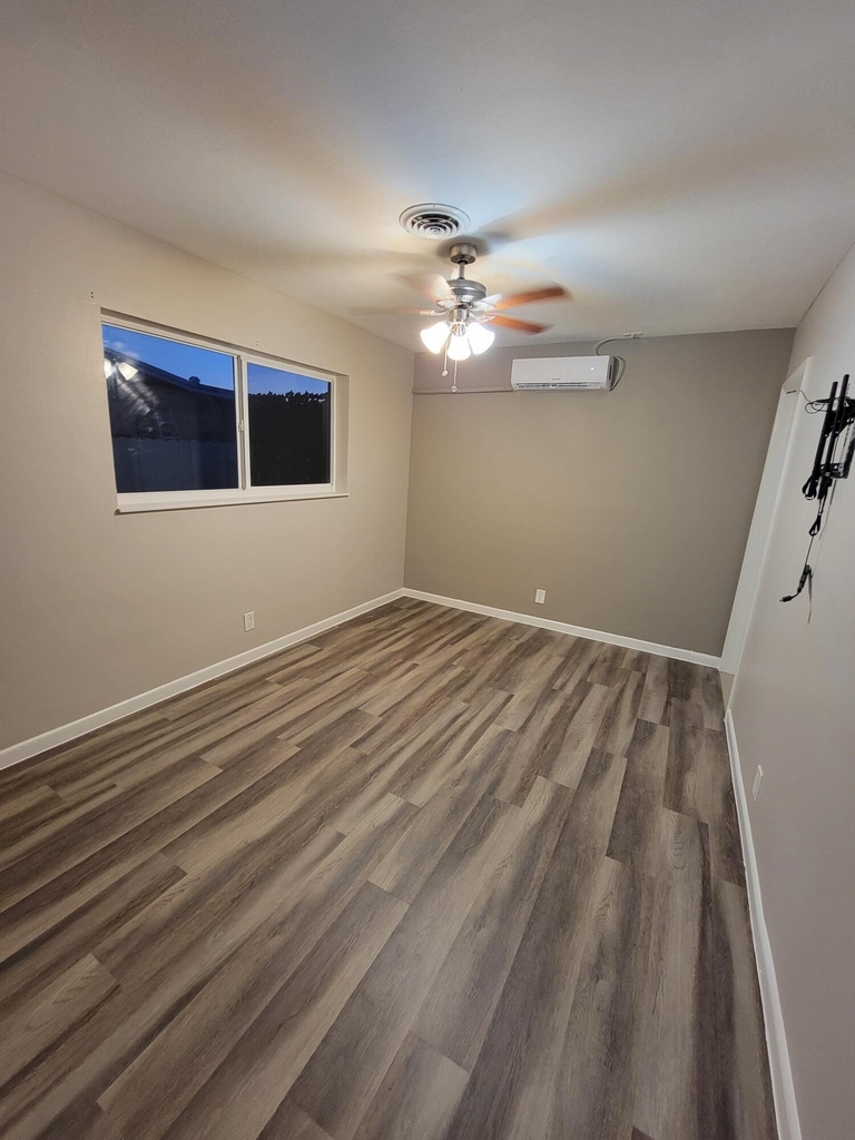 1611 Nw 63rd Avenue - Photo 8