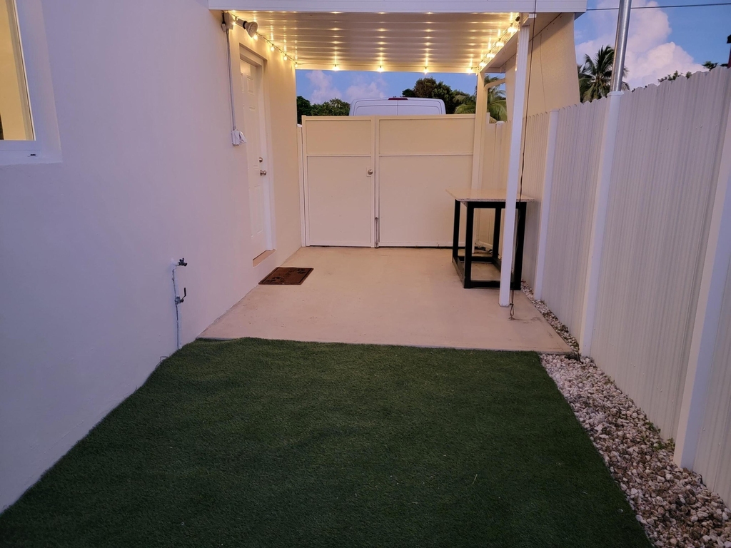 1611 Nw 63rd Avenue - Photo 1