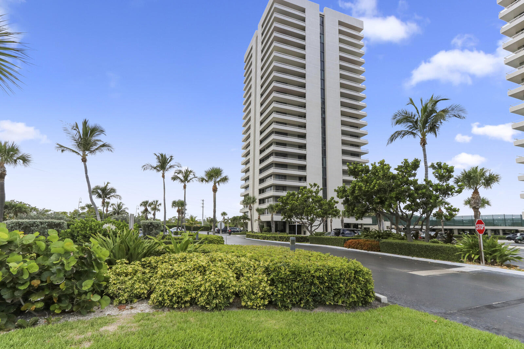 5550 N Ocean Drive - Photo 59