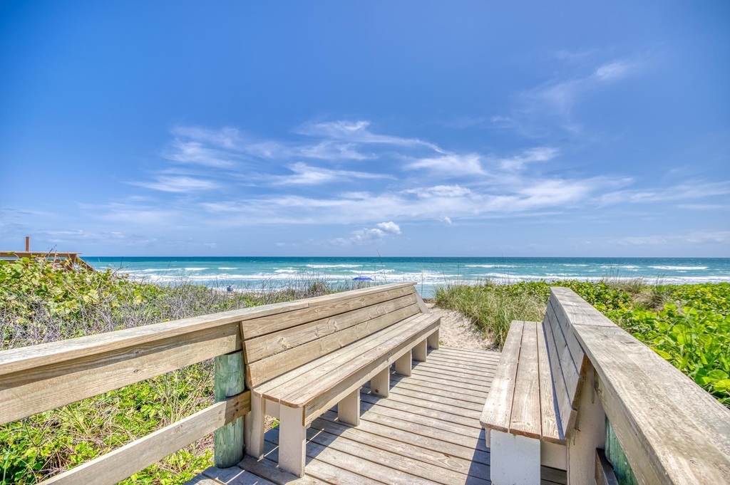 1501 Ne Ocean Boulevard - Photo 2