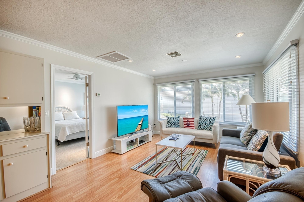 1501 Ne Ocean Boulevard - Photo 7