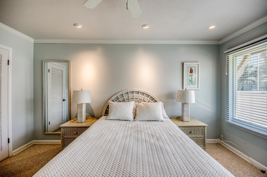 1501 Ne Ocean Boulevard - Photo 17