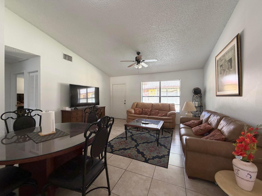 1104 Goldenrod Road - Photo 2