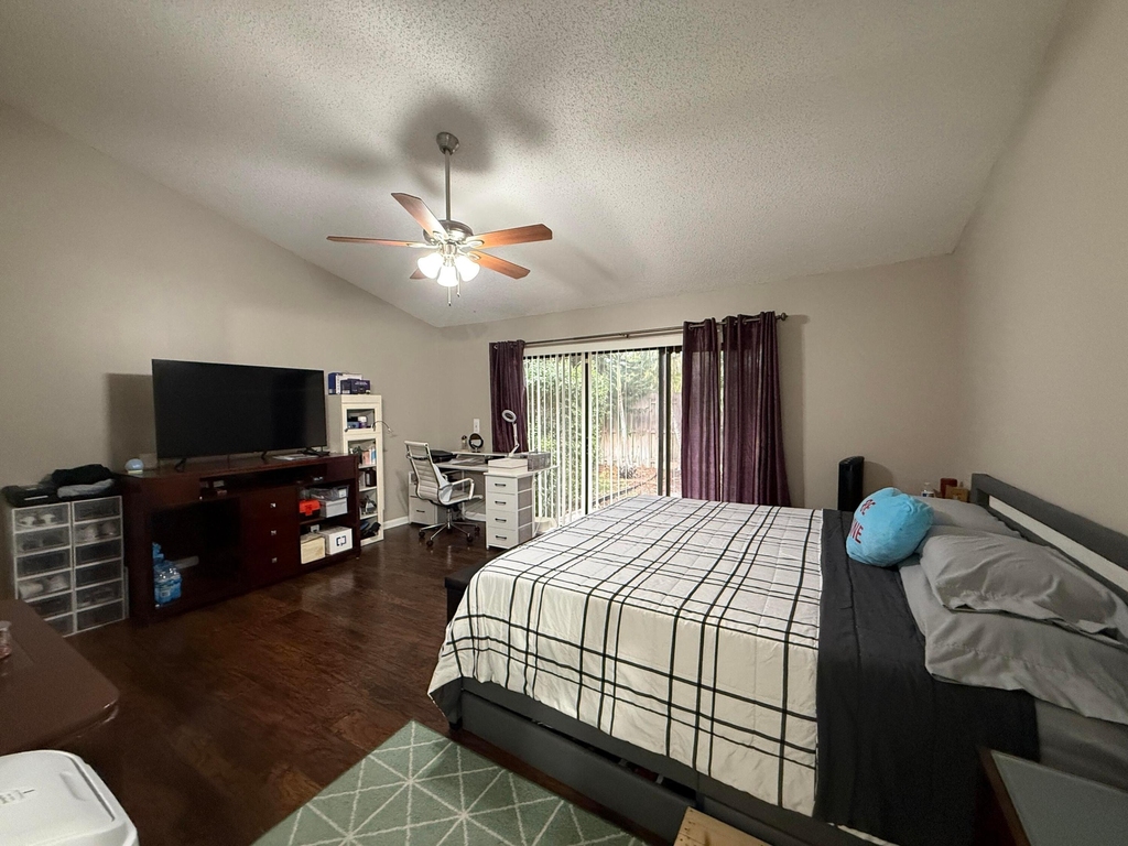 13025 Meadowbreeze Drive - Photo 25