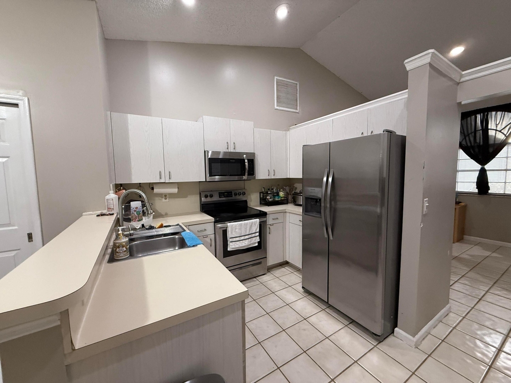 13025 Meadowbreeze Drive - Photo 14