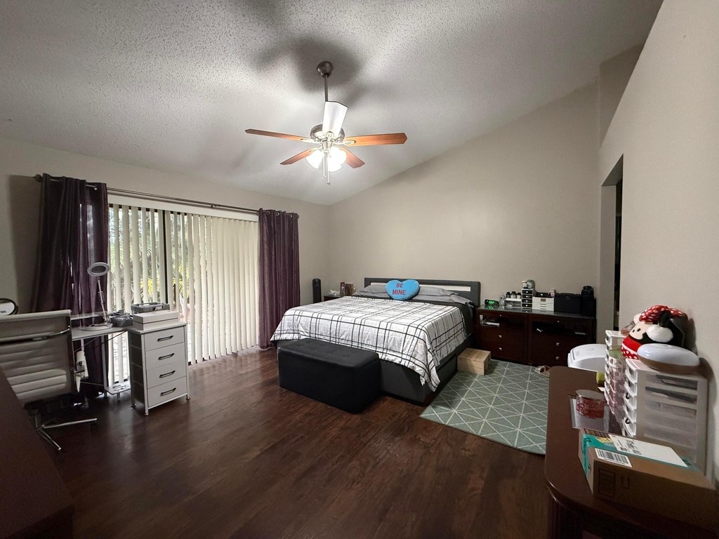 13025 Meadowbreeze Drive - Photo 23
