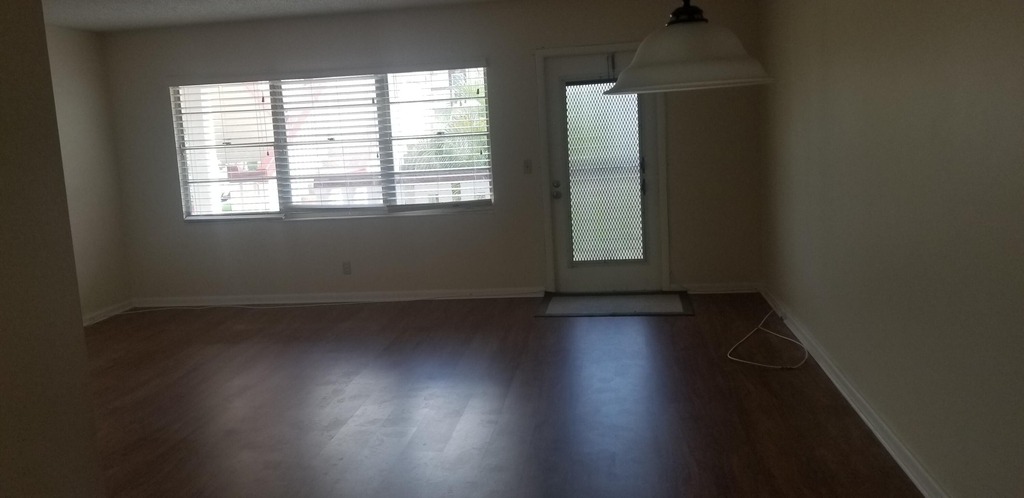68 Fanshaw B - Photo 9