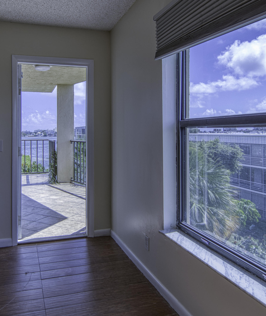 890 N Federal Highway - Photo 27