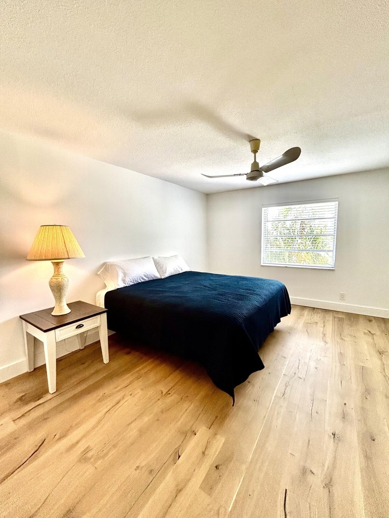 1030 Silk Oak Terrace - Photo 16