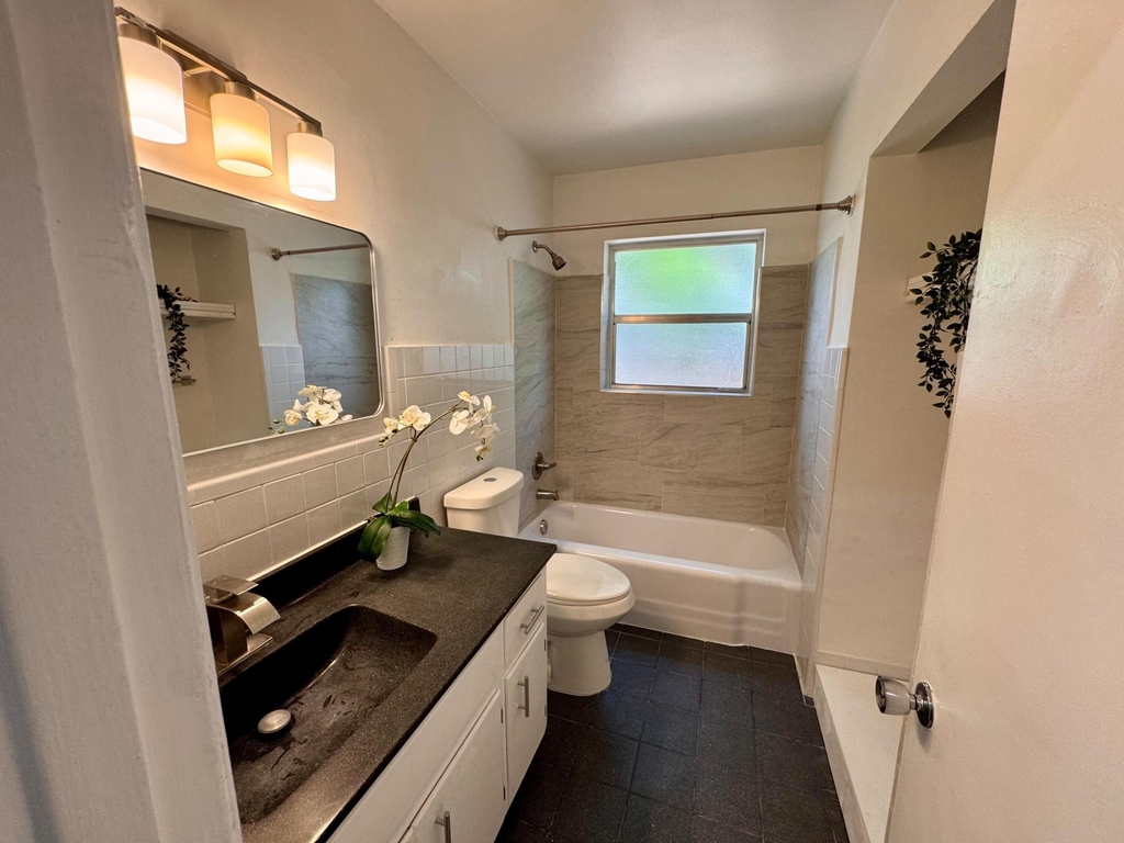 1213 Se 1st Street - Photo 7