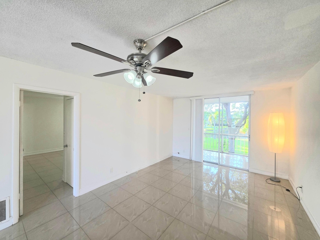 777 Se 2nd Avenue - Photo 5