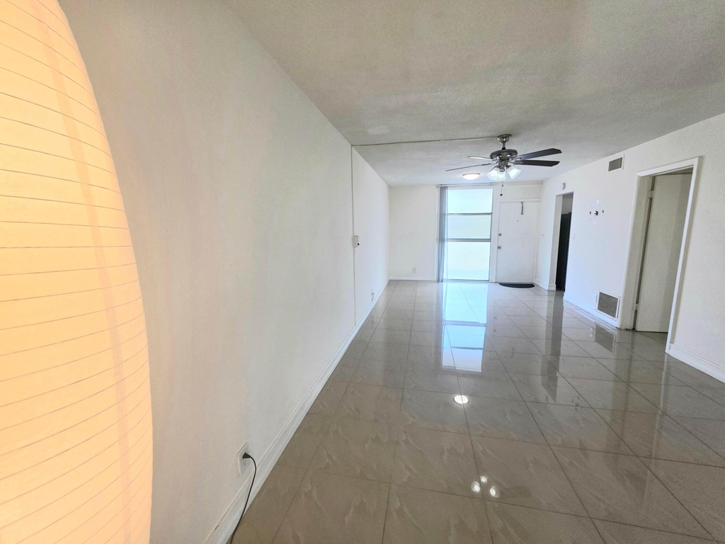 777 Se 2nd Avenue - Photo 10