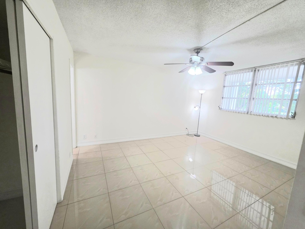 777 Se 2nd Avenue - Photo 12