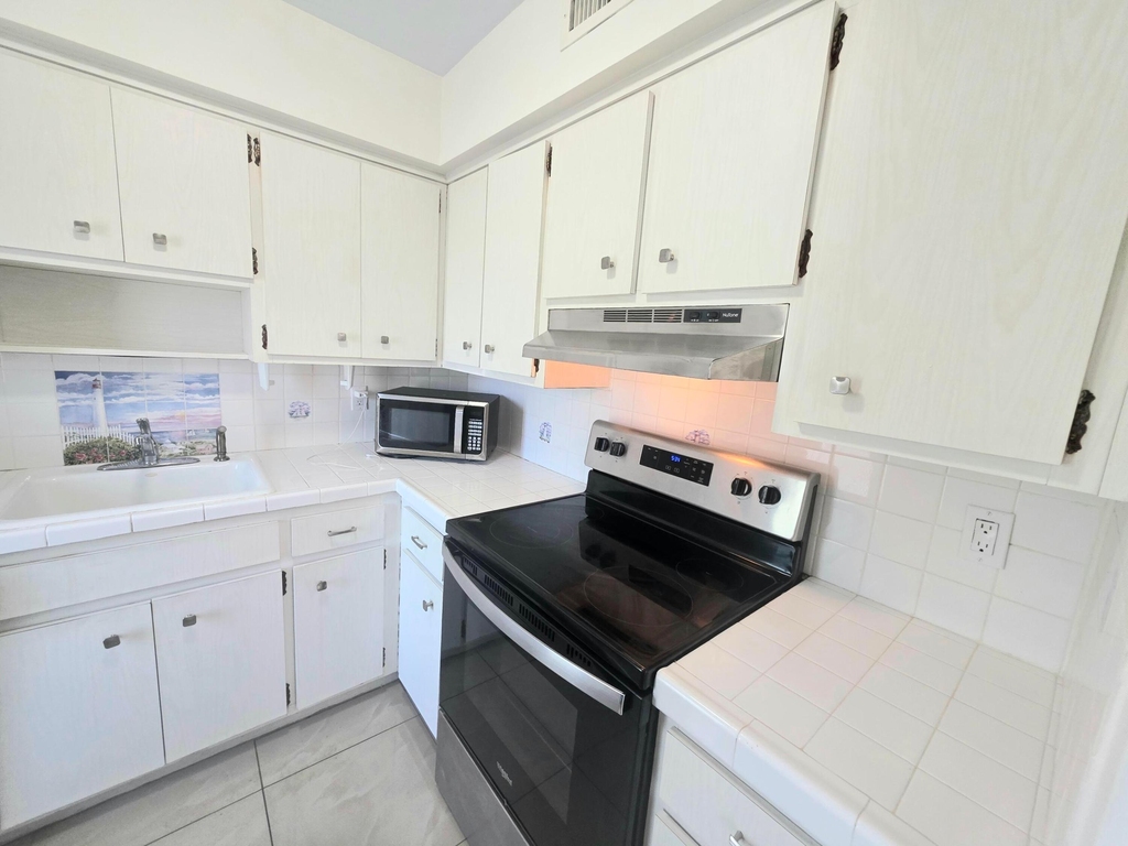 777 Se 2nd Avenue - Photo 13