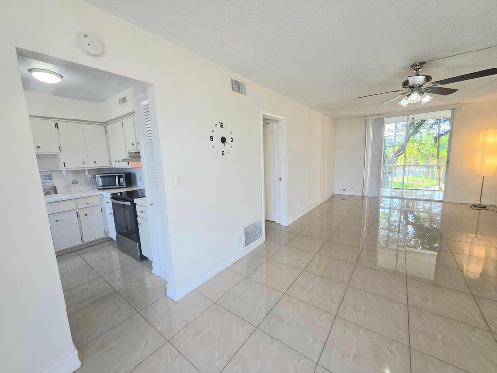 777 Se 2nd Avenue - Photo 0