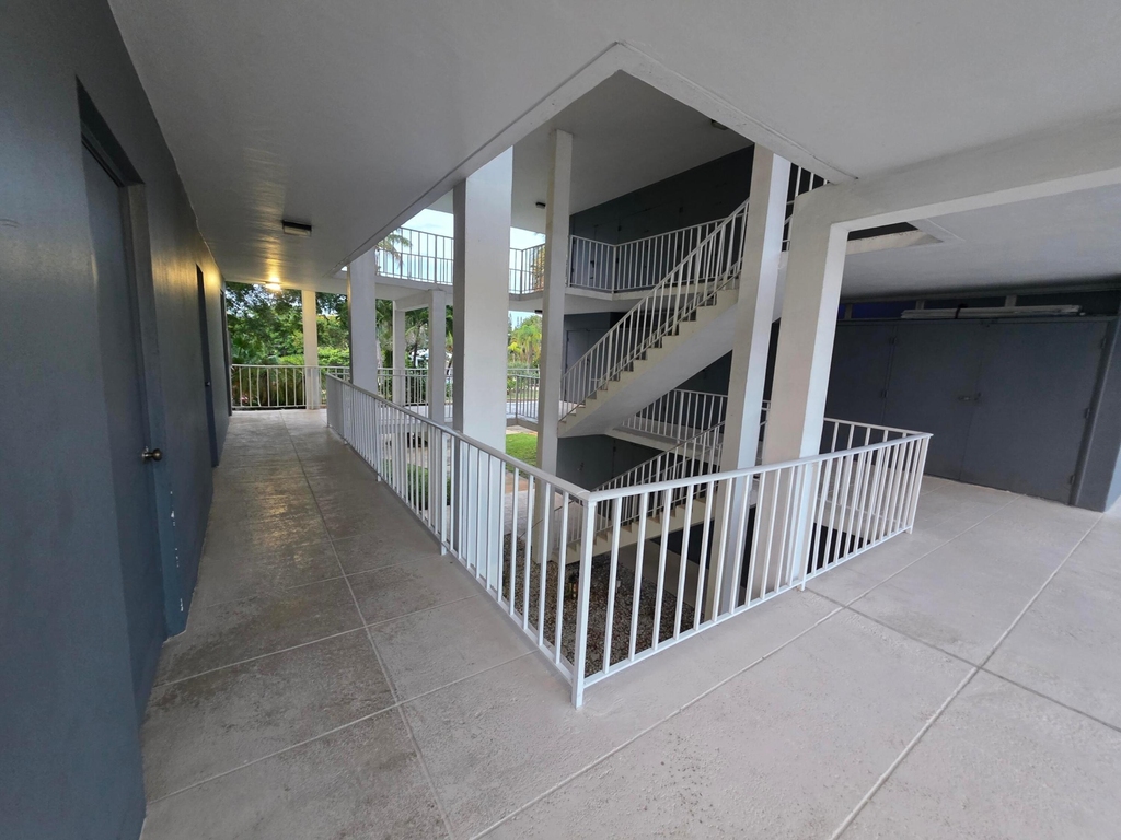 777 Se 2nd Avenue - Photo 30