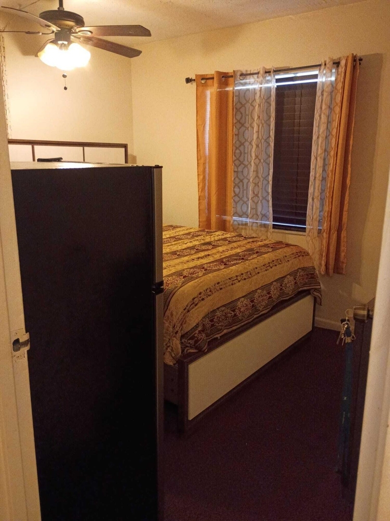2871 Somerset Drive - Photo 4