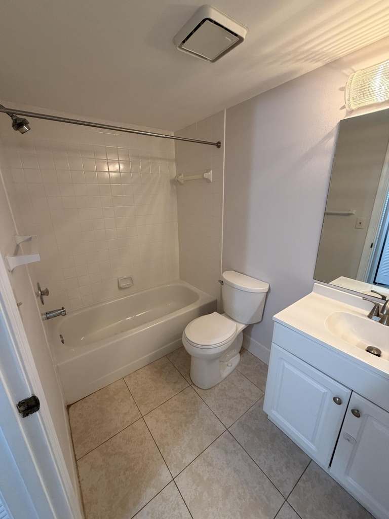 301 Norwood Terrace - Photo 20
