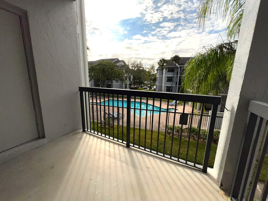 11241 W Atlantic Boulevard - Photo 5