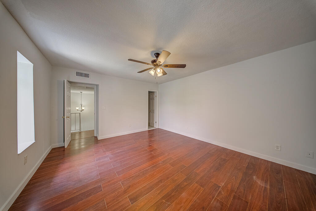 12037 Basin Street N - Photo 15