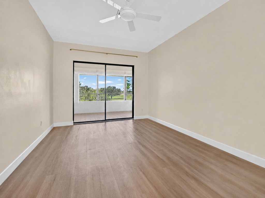 7460 La Paz Boulevard - Photo 13