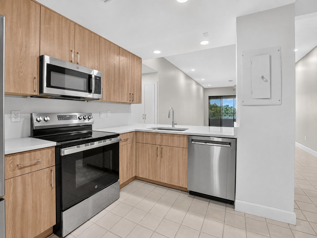 7460 La Paz Boulevard - Photo 3