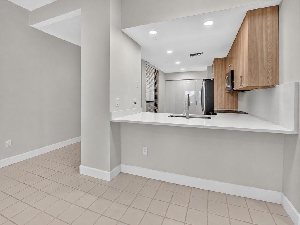 7460 La Paz Boulevard - Photo 4