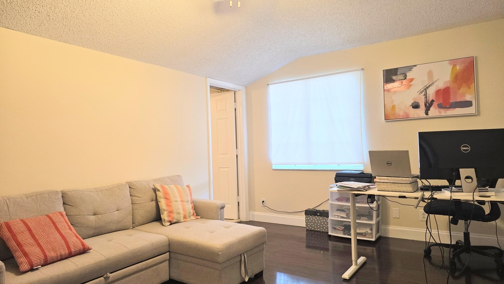 6241 Nw 74th Court - Photo 14