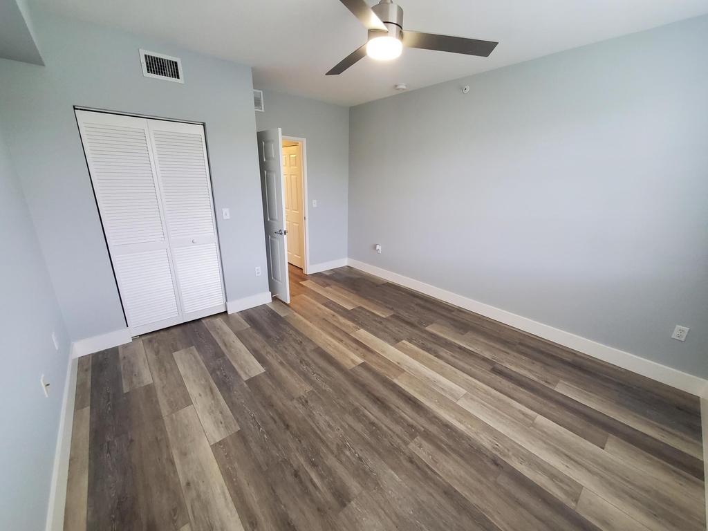 8070 N Nob Hill Road - Photo 19