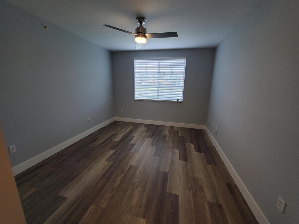 8070 N Nob Hill Road - Photo 11