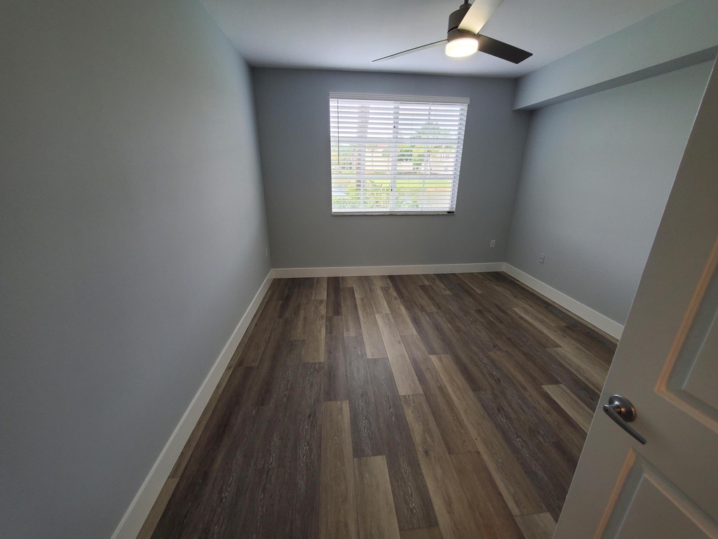 8070 N Nob Hill Road - Photo 18