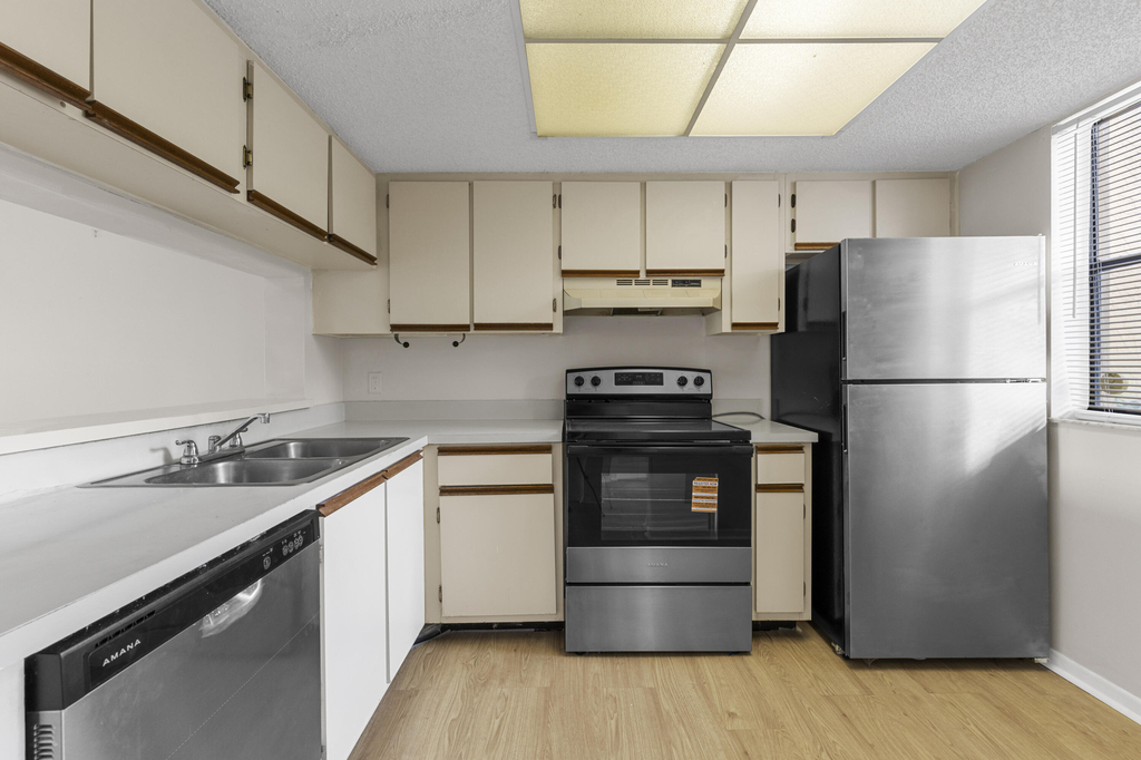 5200 Nw 31st Avenue - Photo 10