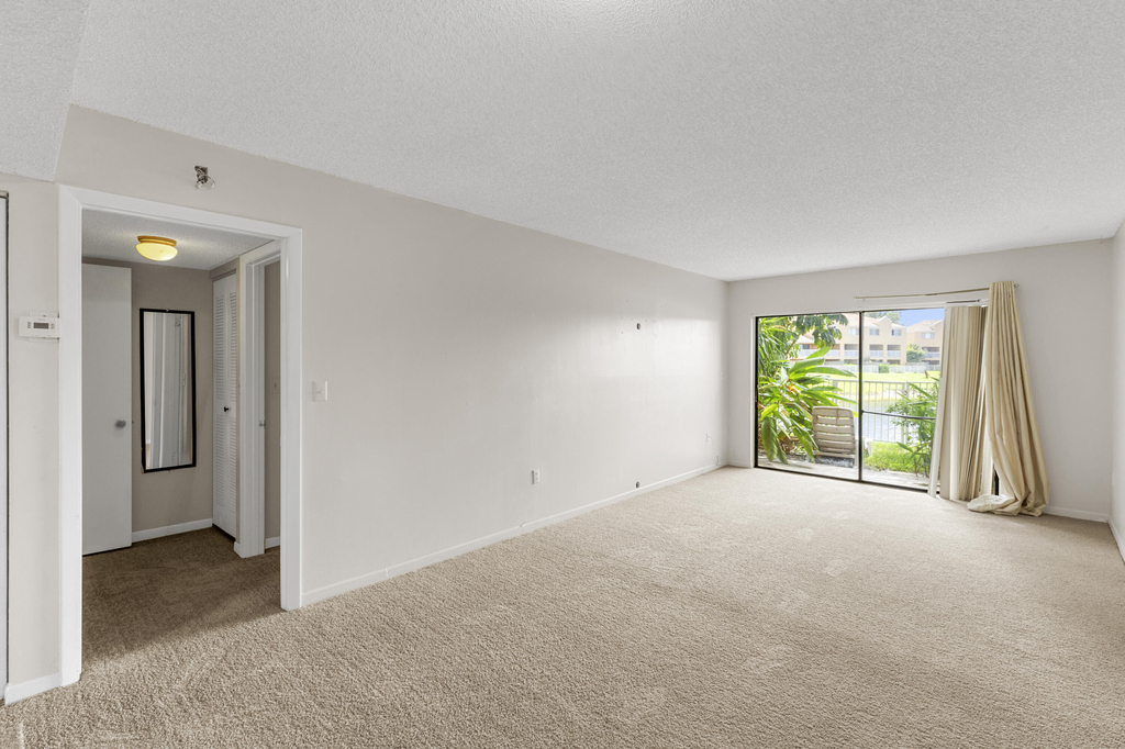 5200 Nw 31st Avenue - Photo 14