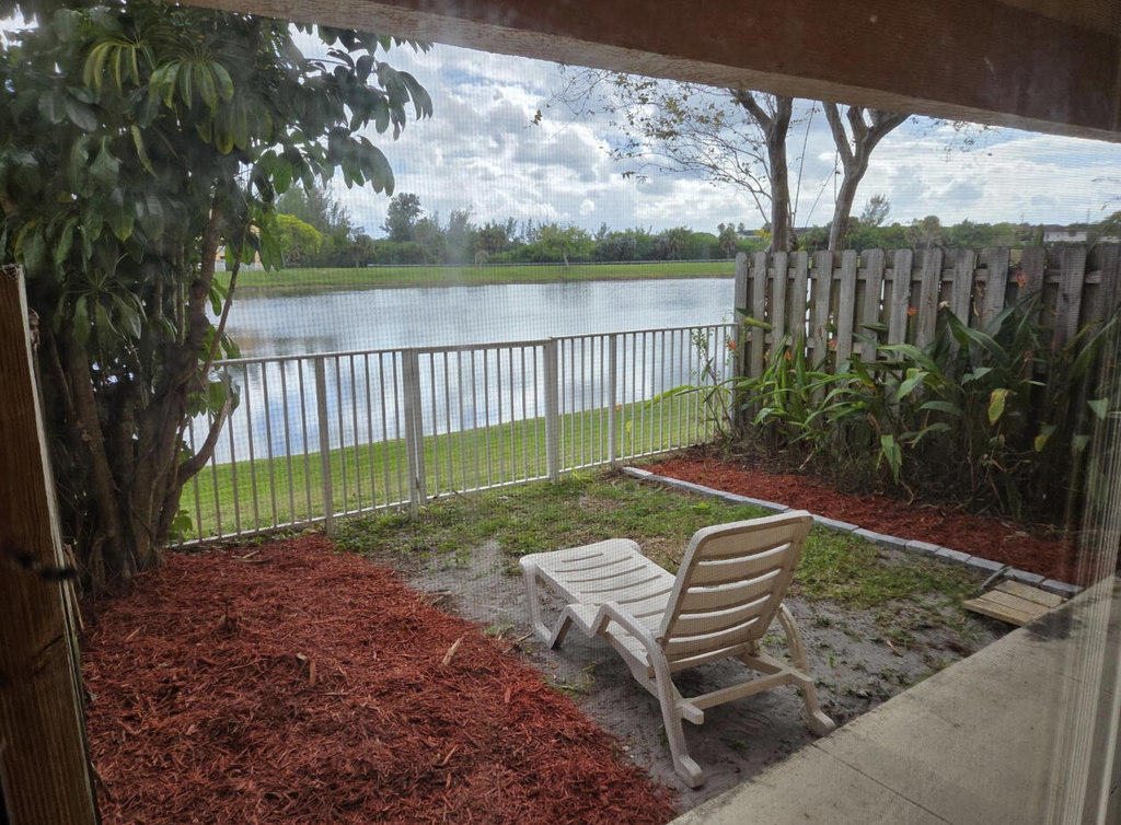 5200 Nw 31st Avenue - Photo 1